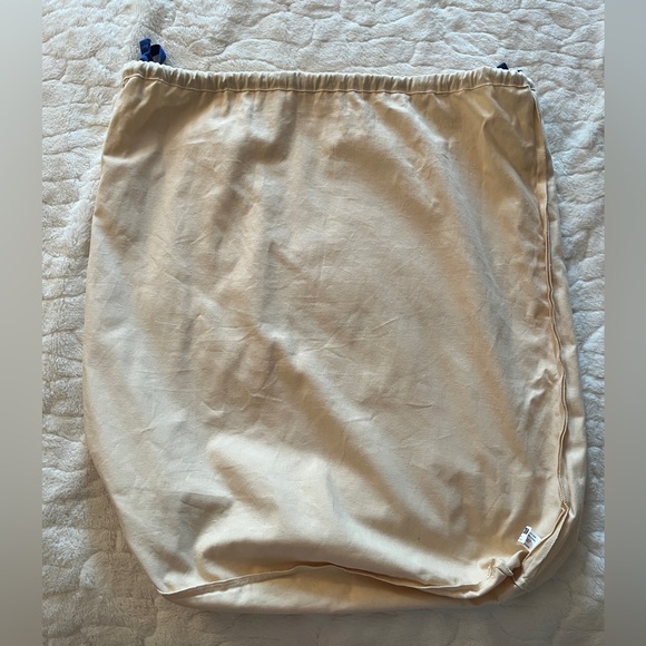 Louis Vuitton Authentic Large Cream Dust Bag with Blue Accents and Ribbon. New - Picture 8 of 10